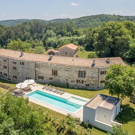 Villas Martincici With Large Pool Grožnjan Eksteriør bilde