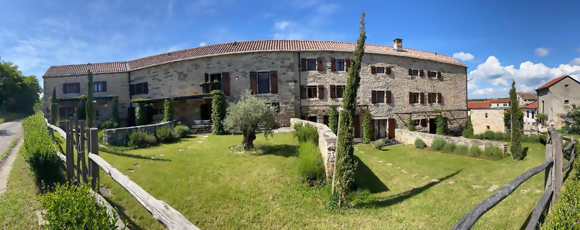 Villas Martincici With Large Pool Grožnjan Eksteriør bilde